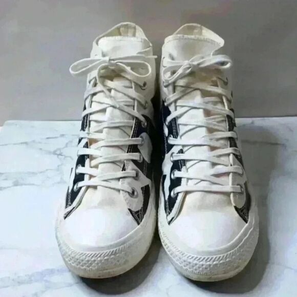 Converse Chuck Taylor All Star Spellout Unisex Sneakers - Picture 1 of 10